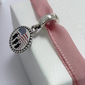 Pandora U.S. Army's Exclusive Charm